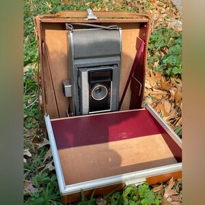 Vintage Polaroid Land Camera Model J66 with Leather Case
